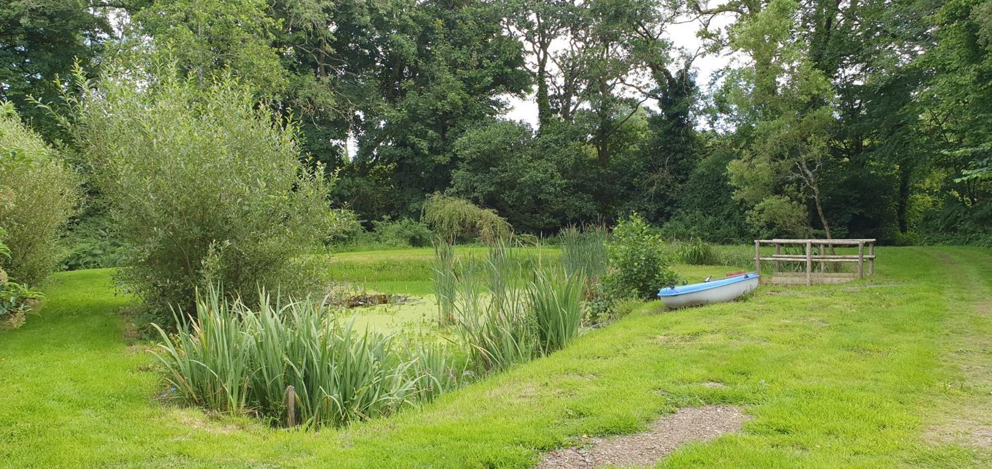 Budget Stay, In Lovely Private Setting With Rustic Charm, Log Burner, Fire Pit, Campers Kitchen & Eco Loo No Bedding Supplied Narberth Buitenkant foto